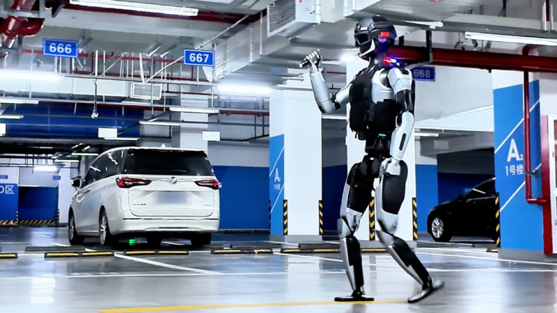 身高1.8米！宁波产新款人形机器人来了(图3)